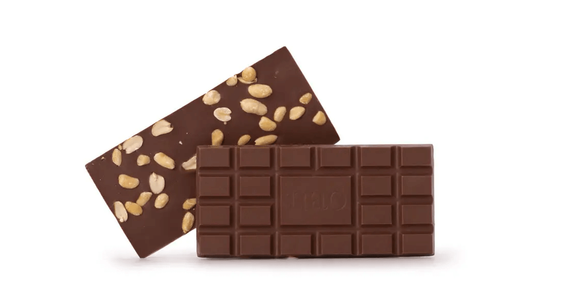 Nao Melkchocolade met gezouten pinda's tablet bio 80g